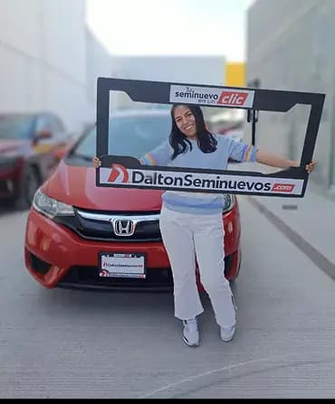 Muy buena atención. Recomiendo Dalton Seminuevos si buscas confianza y buen trato.